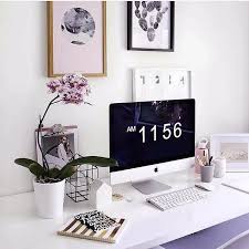 Woman Up Australia On Instagram Desk Goals From Thegirlslounge Home Decor Desk Office Homeoffice Mac Desktop Apple Mac Desktop Mac Desk