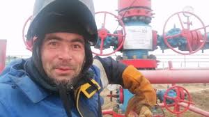 Нефтескважина. Если есть скважина, значит жизнь налажена