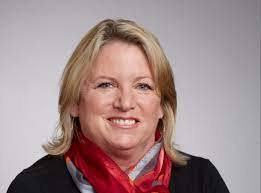 Peggy Howard's Instagram, Twitter & Facebook