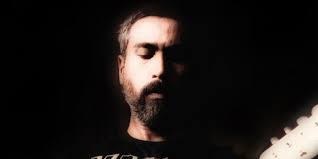 Franco Reyes parts ways with "superband" members; will mount solo concert 