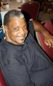 Ernest Tisdale's Instagram, Twitter & Facebook