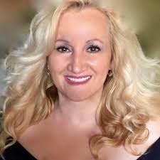 Are there any high-end builders or investors in Preston Hollow interested  in a potential new build project?