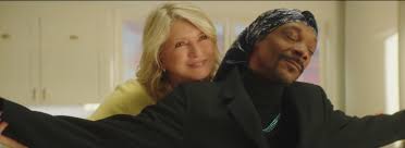 Truth is, hanging with snoop and his pals only seems to have made martha more popular. Martha Stewart And Snoop Dogg Just Recreated The Most Iconic Titanic Scene For Potluck Dinner Party Season Three Promo