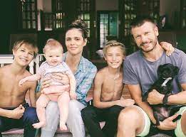 23 anos ,natural do rj. Rodrigo Hilbert Faz 40 Anos E Celebra A Data Com Foto Da Familia Reunida Famosos Gshow