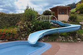 Wasserrutschen für den garten , feuerschalen für den garten 18 ansprechende designs, wasserrutsche rutsche hüpfburg leihen mieten latschenkiefer üppiger nadelbaum und heilpflanze für den für wasserrutschen für den garten. 10m Lange Wasserrutsche Bild Von Johanneshof Grossarl Tripadvisor