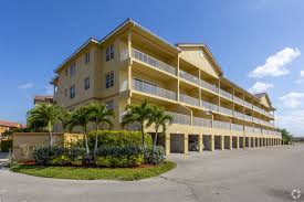 North fort myers florida homes for rent. Cobblestone On The Lake Apartments Fort Myers Fl Apartments Com
