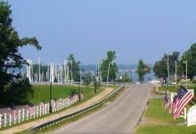 Hike the beech hemlock trail to view sandstone rock formations.3. Kentucky Lake Grand Rivers Attractions Things To Do At Land Between The Lakes Lake Barkley Land Between The Lakes Kids Vacation Places To Go