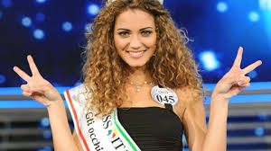 Veronica mandalà 14 luglio 2020. Chi E Giusy Buscemi Biografia Film Marito E Instagram