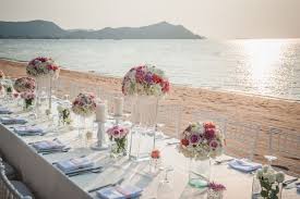 Segnaposti conchiglia e decorazioni tavolo a tema. Matrimonio Estivo Idee E Allestimenti Floraleventi