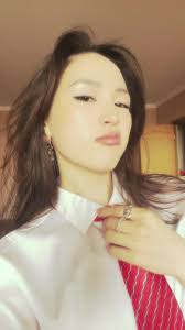 Tips for Styling Hair at Home in a Cozy Setting