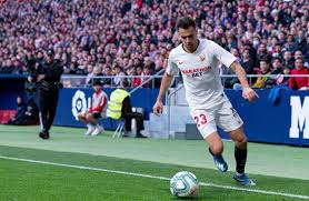 Il siviglia dopo barcellona e real madrid è la squadra spagnola che ha vinto di più fuori dai propri confine, infatti sono bel 5 le coppe uefa/europa league vinte dalla squadra. Siviglia Laliga Betway Sara Il Nuovo Sponsor Di Maglia Dalla Stagione 2020 21 Sporteconomy