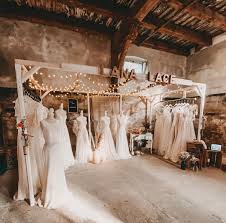 Lana Lace Bridal Hochzeitsmesse In 2020 Wedding Dresses Lace Bridal Lace Wedding Dresses