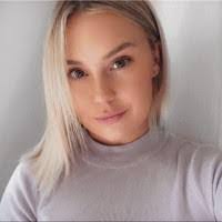 Jessica Malan's Instagram, Twitter & Facebook