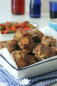 Maybe you would like to learn more about one of these? Mangiare Greco Cucina Greca Con Tutte Le Ricette Tipiche Chtapodokeftedes E Salsa Di Tahini Polpettine Di Polpo E Salsa Di Tahini