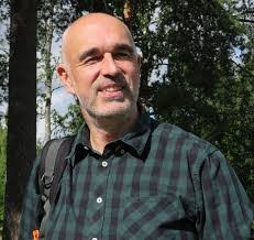 Andrew Newby's Instagram, Twitter & Facebook