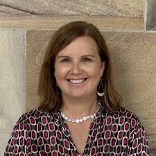 Field schools in art centres and “learning