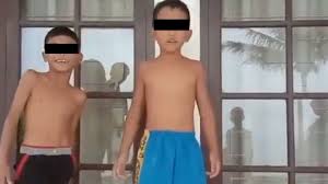 Dalam video yang beredar di media sosial, terlihat seorang ibu sangat antusias saat anaknya bercerita memenangkan kuis dan. Bocah Minta Ke Jokowi Agar Dikirim Ke Palestina Endingnya Malah Freestyle