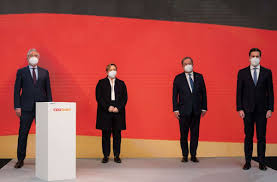 Doch im eigenen lager ist sie kurz vor der landtagswahl. Cdu Landesparteitag Landes Union Macht Ihren Frieden Mit Armin Laschet Baden Wurttemberg Stuttgarter Zeitung