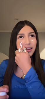 #esli #iloveesli #esme#iloveesme #whosmopping #whosmoppingedit #eslioresme  #teamesli#teamesme#whichteam#edit#edits#capcut#notcoracc #velo  #veloedit#velocityedit @esli ! @Kriss&Esme