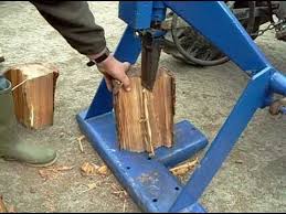 Home Made Log Splitter Being Used On A Grey Fergie Youtube Log Splitter Wood Splitter Building A House