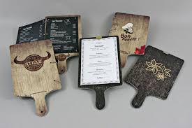 Restaurateurs Creez Et Personnalisez En Ligne Vos Menus Sets De Tables Porte Menus Menu En Bois Carte Restaurant Menus