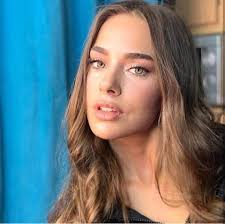Bensu soral is a turkish actress. Bensu Soral