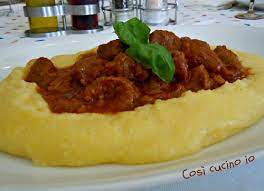 Check spelling or type a new query. Polenta E Spezzatino Di Manzo Ricetta Piatti Unici