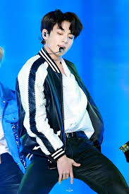 I actually don't really like bangtan's vocals, but hey i'm getting used to them. The Vocalists Of Bts Bts Has 4 Incredibly Talented By Paige Snider Bts Bangtan Sonyeondan Medium