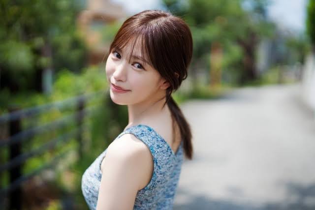 運上弘菜＞芸能活動再開 復帰後、初のデジタル写真集 圧倒的な透明感 深みを増した大人の美しさ、（MANTANWEB） - Yahoo!ニュース