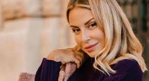 Sabrina ghio, ex ballerina di amici di maria de filippi e protagonsita di uomini e donne, secondo le anticipazioni ufficiali del programma, ha scelto il suo corteggiatore nicolò raniolo che però le ha detto di no. Sabrina Ghio Inchioda Famoso Attore L Ho Rifiutato E Lui Mi Lascio A Piedi