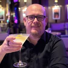 Donating a used sofa, preferably with pickup