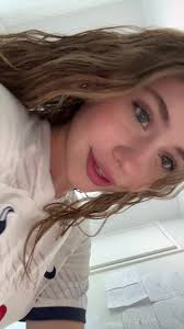 Engaging Brunette Hairstyles for Natural Hair