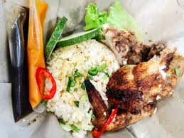 Uncle chin's chicken rice + drink (normal price: Airasia S Santan Restaurant Is Not Particularly Good Ninja Housewife