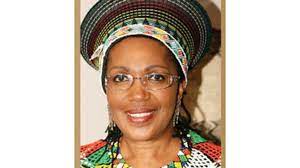 A rainha mantfombi dlamini, a terceira das seis mulheres do falecido rei zulu goodwill zwelithini kabhekuzulu, vai desempenhar as funções de regente até ser designado um sucessor. Enytq21ucsqirm