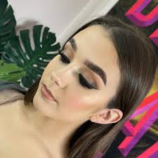 Matte eyes & Smokey wingz...