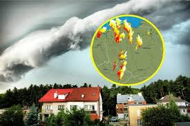 Strona na temat zagrożeń pogodowych. Radar Burzowy Live 24 08 2018 Ostrzezenia Imgw Sprawdz Gdzie Jest Burza Niz Thekla W Polsce Express Bydgoski