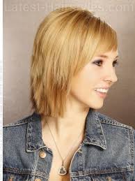 The Top 24 Medium Hairstyles For Oval Faces In 2021 Choppy Bob Hairstyles Medium Hair Styles Bob Hairstyles