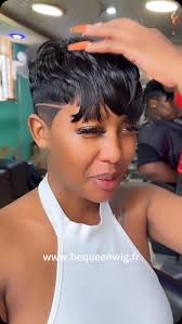 Anya Strong (mzbeauty)