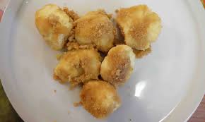 Kroatisch Kochen Quarkknodel Aus Weizengriess Rezepte Aus Kroatien Quark Knodel Kroatische Rezepte Kuchen Kroatische Rezepte