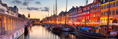 Sostenida por schmeichel bajo palos, con la firmeza de kjaer en el parken stadium, guarida del copenhague. Canal Nyhavn En Copenhague El Canal Mas Famoso De Copenhague