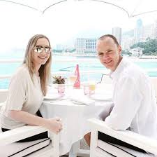 Michelle cound on chris froome. Who Is Michelle Cound Chris Froome S Wife Who Was In A Twitter Spat With His Team Sky Rival Bradley Wiggins Wife