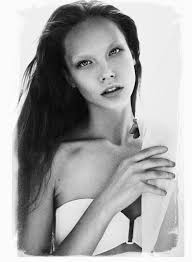 Photo of fashion model Lana Ross