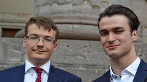 St. Blasien: Abi 2022 am Kolleg: 105 Abiturienten feiern ihr Abschluss und  sind stolz darauf