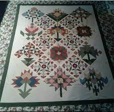 Thimbleberries Quilters Garden Top Made By Hennypennys Country Store Sampler Quilt Quilters Quilts