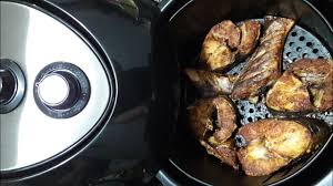 As receitas de peixe frito podem ser uma boa forma de colocar toda a família a comer este alimento. Peixe Frito Na Airfryer Youtube