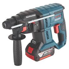 On average these cost around $175, and buyers give this combo kit an average rating of 80% buyer satisfaction. Bosch Gbh 18 V 20 2 6kg 18v 4 0ah Li Ion Coolpack Cordless Sds Plus Drill Sds Drills Screwfix Com