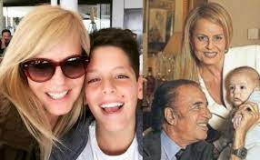 Cecilia bolocco consideró impresentable que carlos menem sólo haya podido venir un día para ver a su hijo máximo, cuando lo operaron por un tumor carlos es un cara dura. El Hijo Menor De Carlos Menem Y De Cecilia Bolocco Operado De Urgencia Por Un Tumor Cerebral El Comercio