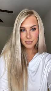 Absolutely no shade to anyone who uses makeup whatsoever. This just caught  me off guard and I laugh the hardest at the unexpected. Bonus for being FF6  content! I don't recall seeing