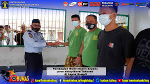 Guna mengantisipasi maraknya lapak liar dibuka kembali, camat palaran suwarso memastikan pihaknya telah menyebar spanduk imbauan larangan berjualan di sepanjang. Tingkatkan Imun Narapidana Tahanan Di Lapas Sampit