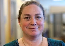 Kimberly Delong's Instagram, Twitter & Facebook